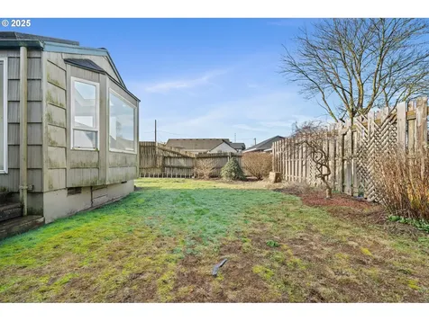 2510 4th Street Tillamook OR 97141