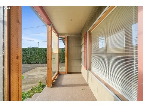 2510 4th Street Tillamook OR 97141