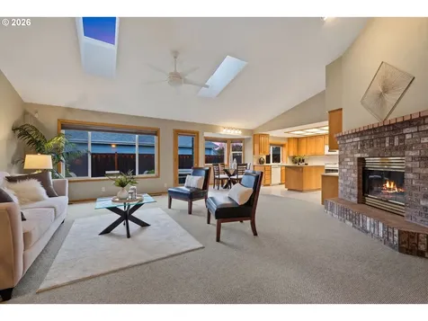 3105 Wolf Meadows Lane Eugene OR 97408