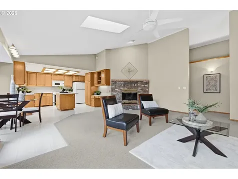 3105 Wolf Meadows Lane Eugene OR 97408