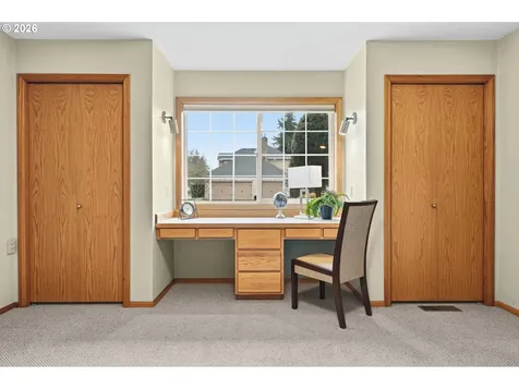 3105 Wolf Meadows Lane Eugene OR 97408