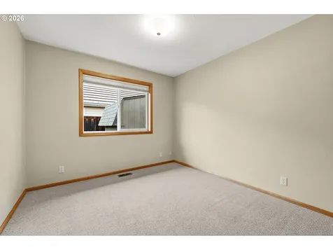 3105 Wolf Meadows Lane Eugene OR 97408