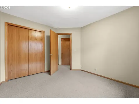 3105 Wolf Meadows Lane Eugene OR 97408