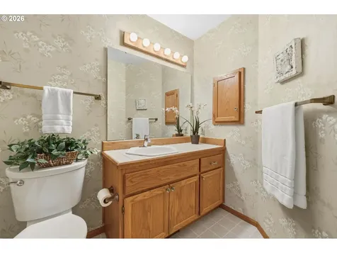 3105 Wolf Meadows Lane Eugene OR 97408