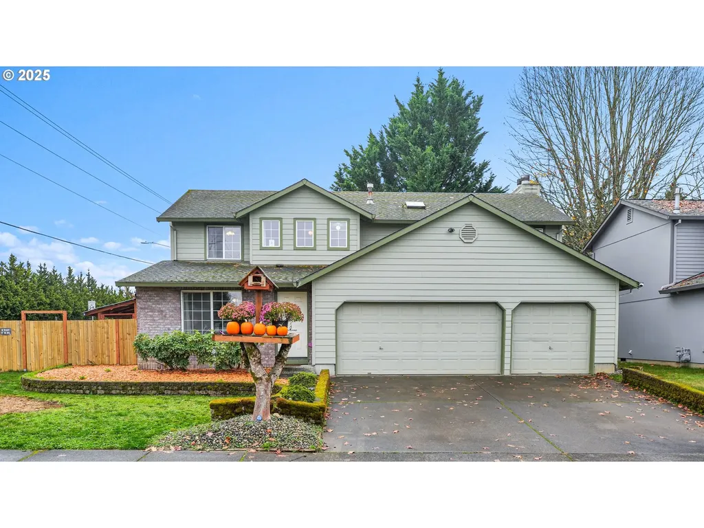 33410 SW Meadowbrook Drive Scappoose OR 97056