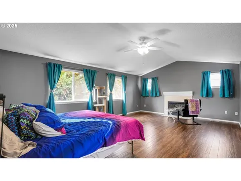 33410 SW Meadowbrook Drive Scappoose OR 97056