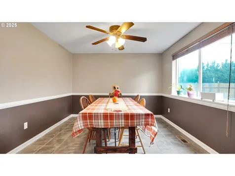 33410 SW Meadowbrook Drive Scappoose OR 97056