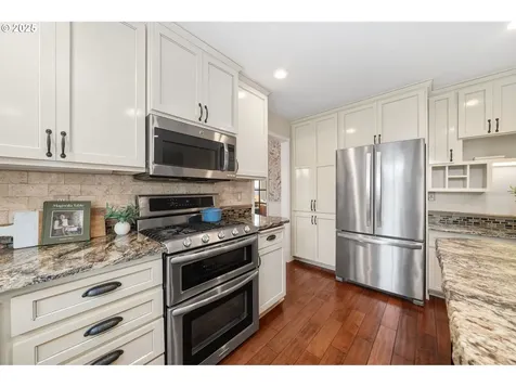 3811 NE 166th Avenue Vancouver WA 98682