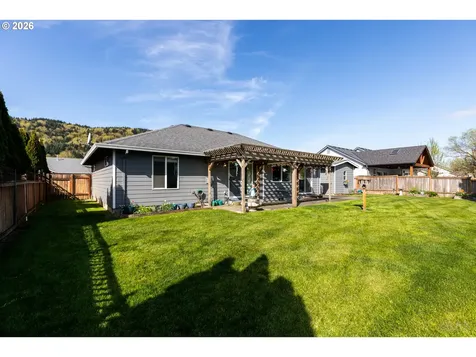 3310 5th Street Columbia City OR 97018
