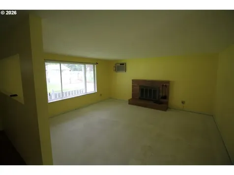 9513 NE Burton Road Vancouver WA 98662