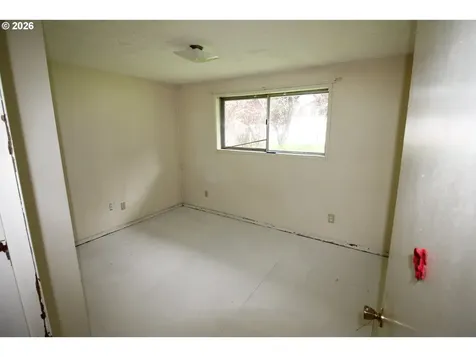 9513 NE Burton Road Vancouver WA 98662