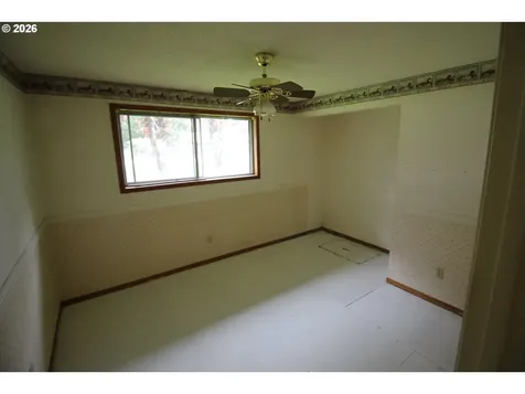 9513 NE Burton Road Vancouver WA 98662