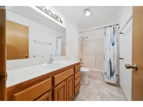 14806 NE 77th Street Vancouver WA 98682