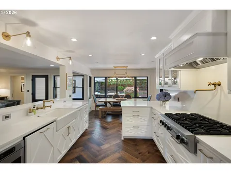 2105 Fairmount Boulevard Eugene OR 97403