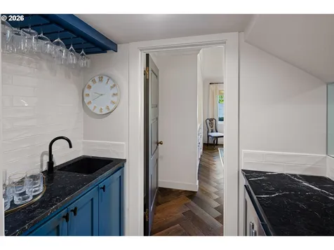 2105 Fairmount Boulevard Eugene OR 97403