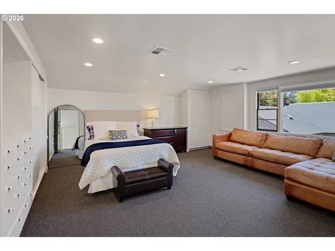 2105 Fairmount Boulevard Eugene OR 97403