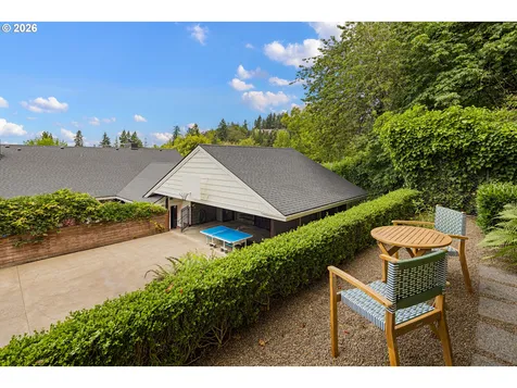 2105 Fairmount Boulevard Eugene OR 97403