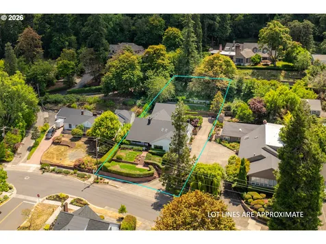 2105 Fairmount Boulevard Eugene OR 97403