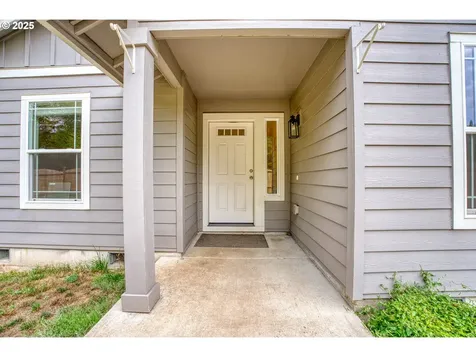 202 Edgewater Drive Carson WA 98610