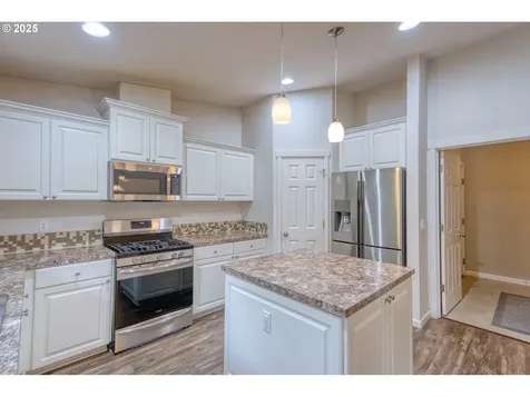 202 Edgewater Drive Carson WA 98610