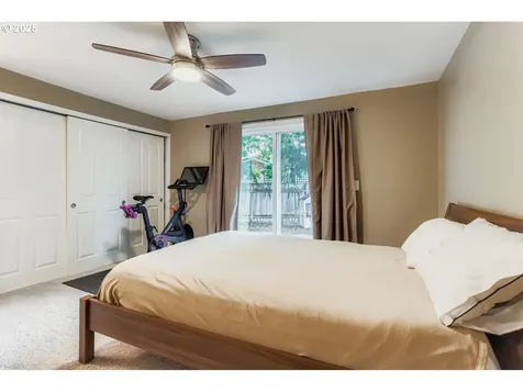 2647 SE Aspen Court Hillsboro OR 97123