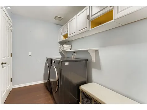 2647 SE Aspen Court Hillsboro OR 97123