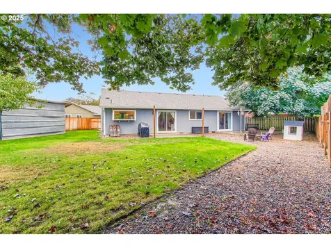 2647 SE Aspen Court Hillsboro OR 97123