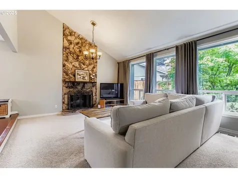 2647 SE Aspen Court Hillsboro OR 97123