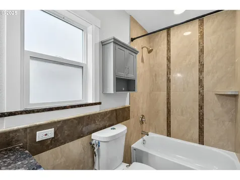 8504 NE Glisan Street Portland OR 97220