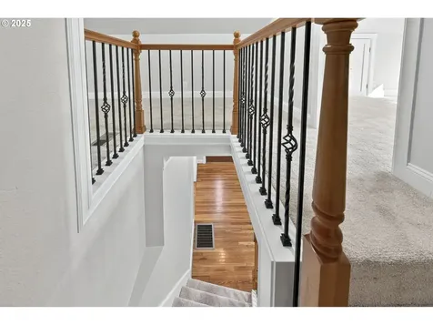8504 NE Glisan Street Portland OR 97220