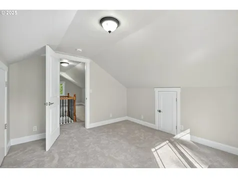 8504 NE Glisan Street Portland OR 97220