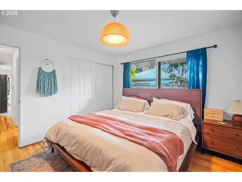 413 NE 130th Place Portland OR 97230