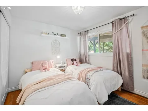413 NE 130th Place Portland OR 97230