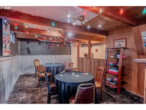 413 NE 130th Place Portland OR 97230