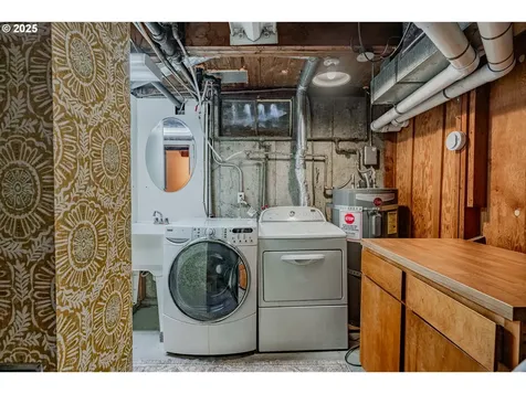 413 NE 130th Place Portland OR 97230