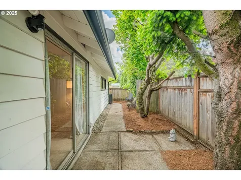 413 NE 130th Place Portland OR 97230