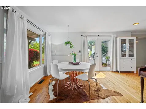 413 NE 130th Place Portland OR 97230