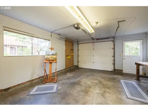 5644 SE Knight Street Portland OR 97206