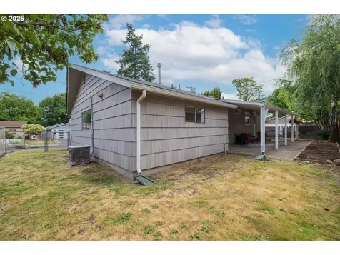 5644 SE Knight Street Portland OR 97206