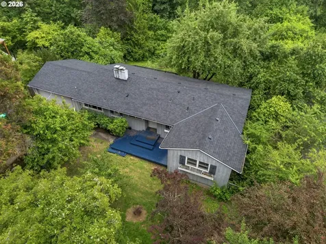 4010 SW Hamilton Street Portland OR 97221