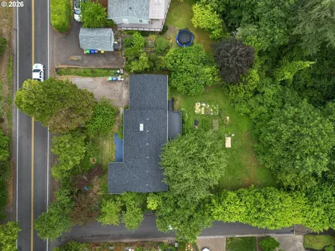 4010 SW Hamilton Street Portland OR 97221