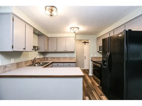 4425 Marcum Lane Eugene OR 97402