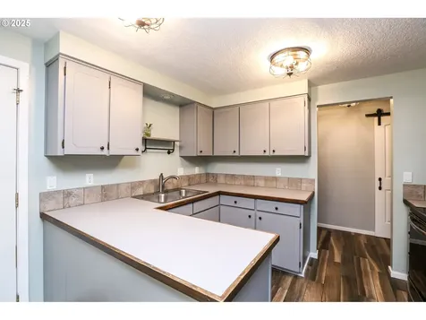 4425 Marcum Lane Eugene OR 97402