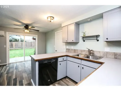 4425 Marcum Lane Eugene OR 97402