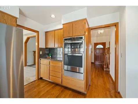 17830 NW Deercreek Court Portland OR 97229