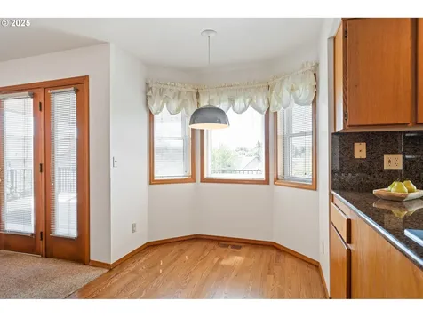 17830 NW Deercreek Court Portland OR 97229
