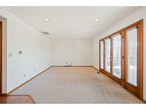 17830 NW Deercreek Court Portland OR 97229