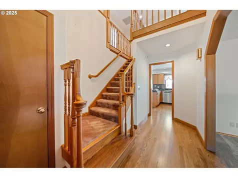17830 NW Deercreek Court Portland OR 97229