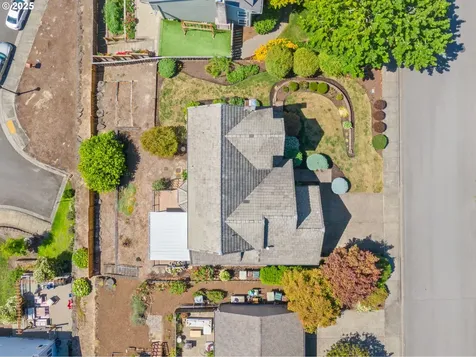17830 NW Deercreek Court Portland OR 97229