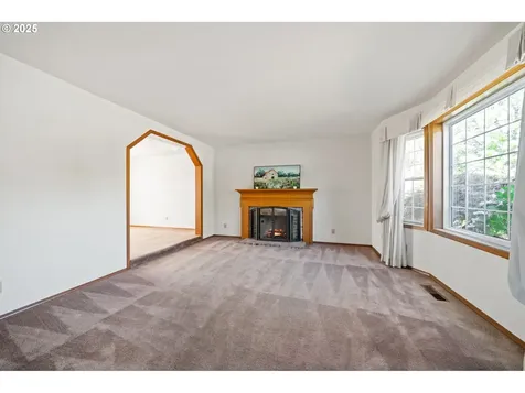 17830 NW Deercreek Court Portland OR 97229